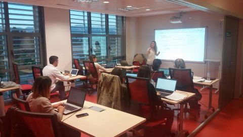 PubMed. Búsqueda bibliográfica en la base de datos MEDLINE